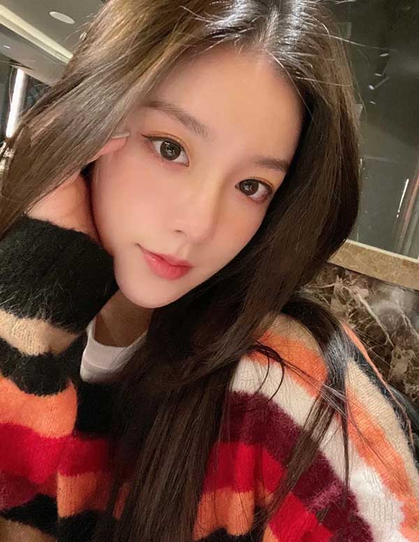 多伦多外围女经纪人